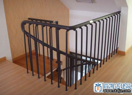 铁艺栏杆