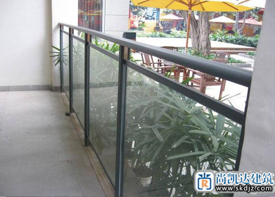 玻璃栏杆