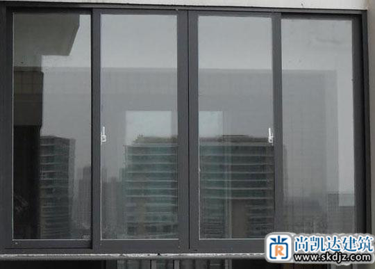 铝合金门窗